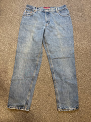 Levi’s Women’s 550 Classic Relaxed Fit Blue Jeans – P399