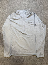 The North Face Men’s Half Zip Nylon Pullover with Fleece Interior – P540