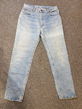 Levi’s Women’s 901 Light Blue Regular Fit Jeans – P438