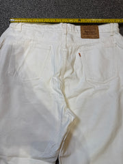 Levi’s Women’s 992 Vintage Orange Tab White Jeans – P433