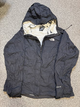 The North Face Women’s Hooded Windbreaker Lightweight Jacket