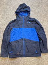 The North Face Boys’ Blue Lightweight DryVent Sherpa-Lined Jacket – P558
