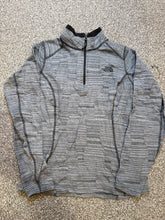 The North Face Women’s Grey Patterned 1/4 Zip Pullover – P555