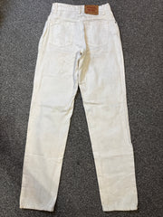 Levi’s Women’s 550 White Denim Jeans – P420