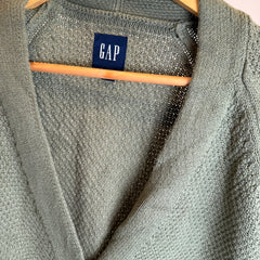 GAP Men’s Knitted Cardigan – P650