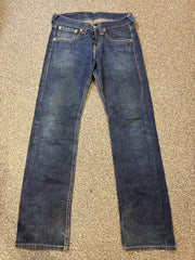 Levi’s Women’s 901 Dark Blue Jeans with White Stitching – P417