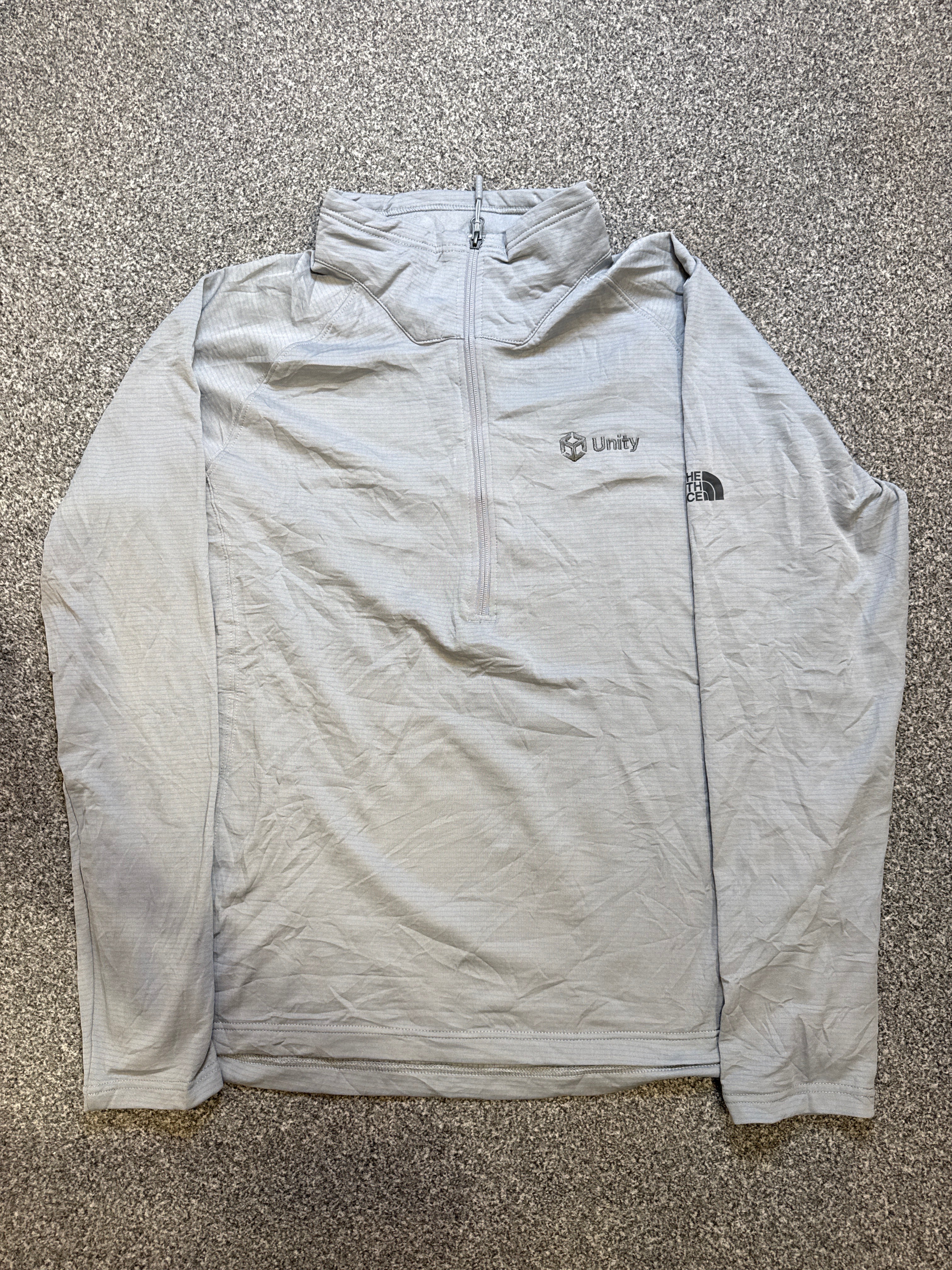 The North Face Men’s Half Zip Nylon Pullover with Fleece Interior – P540