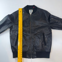 Levi’s Black Leather Bomber Jacket XL Genuine Leather Zip MA-1 Style