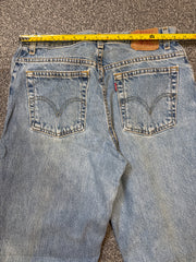 Levi’s Women’s 550 Classic Relaxed Fit Tapered Leg Jeans – P414