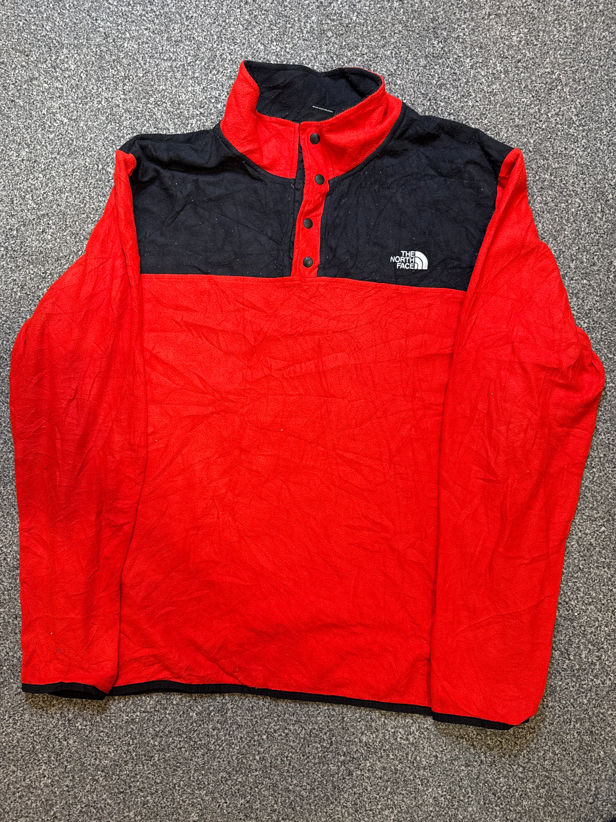 The North Face Men’s Red and Orange 1/4 Button-Up Fleece Pullover – P554