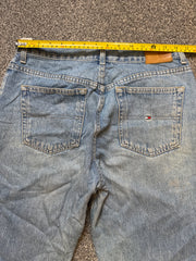 Tommy Hilfiger Women’s Light Blue Fade Jeans – P388