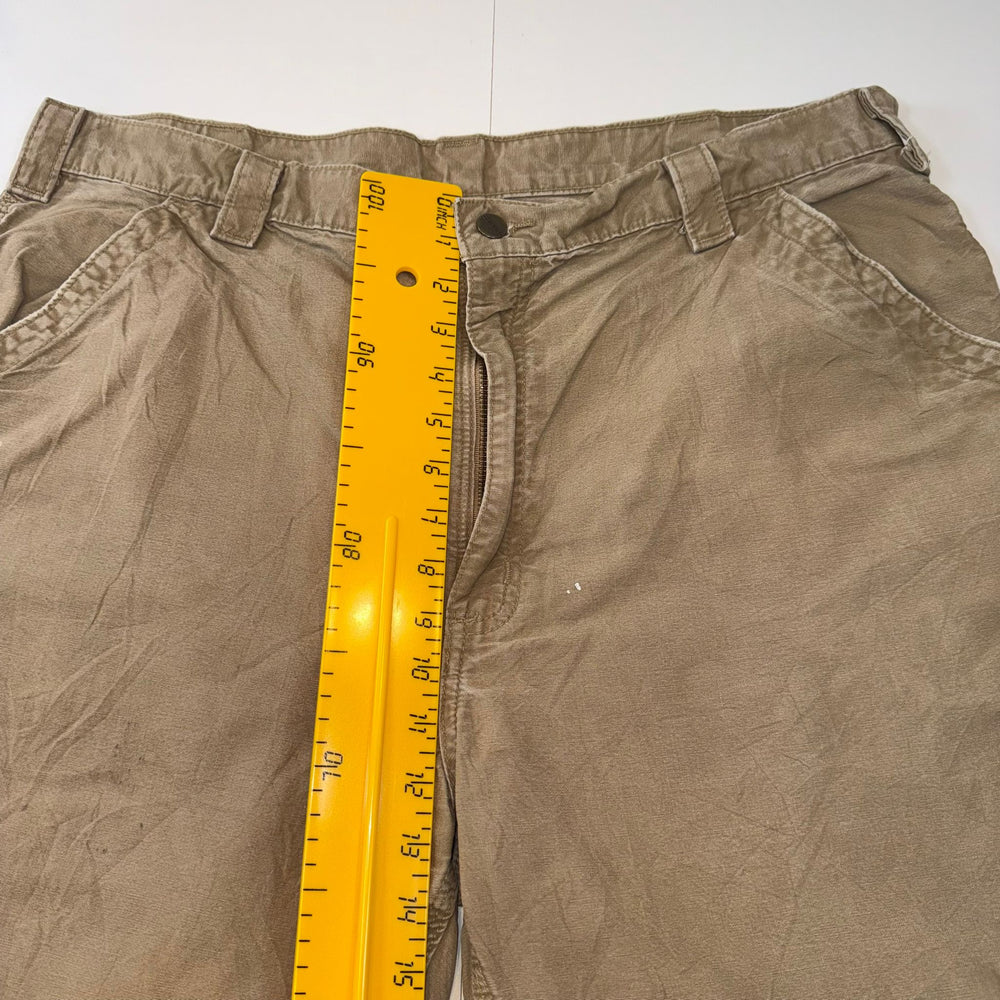 Vintage Carhartt Cargo Shorts Beige Relaxed Fit Utility Workwear Men’s W40