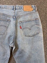 Levi’s Women’s 901 Light Blue Regular Fit Jeans – P438