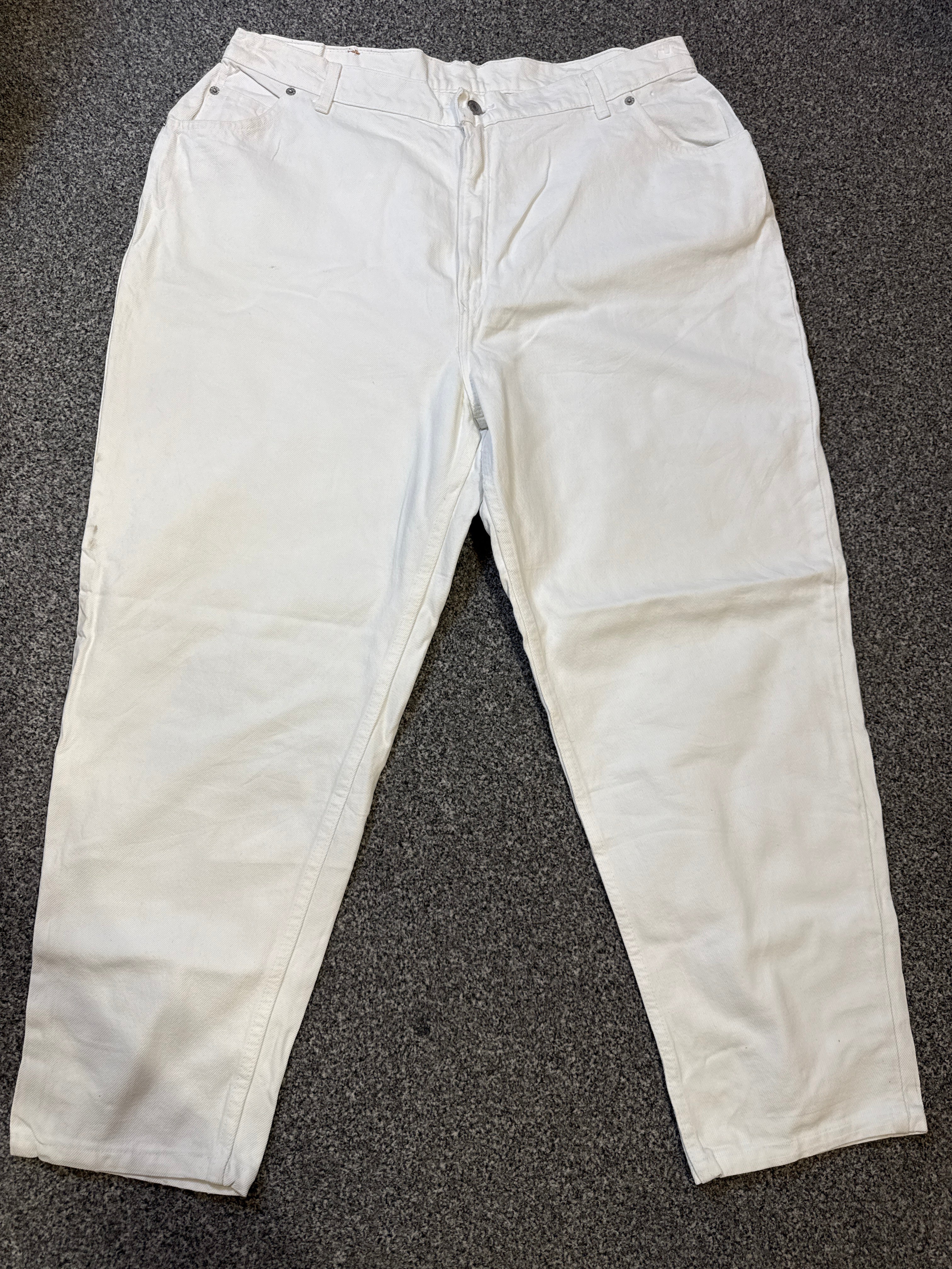 Levi’s Women’s 992 Vintage Orange Tab White Jeans – P433