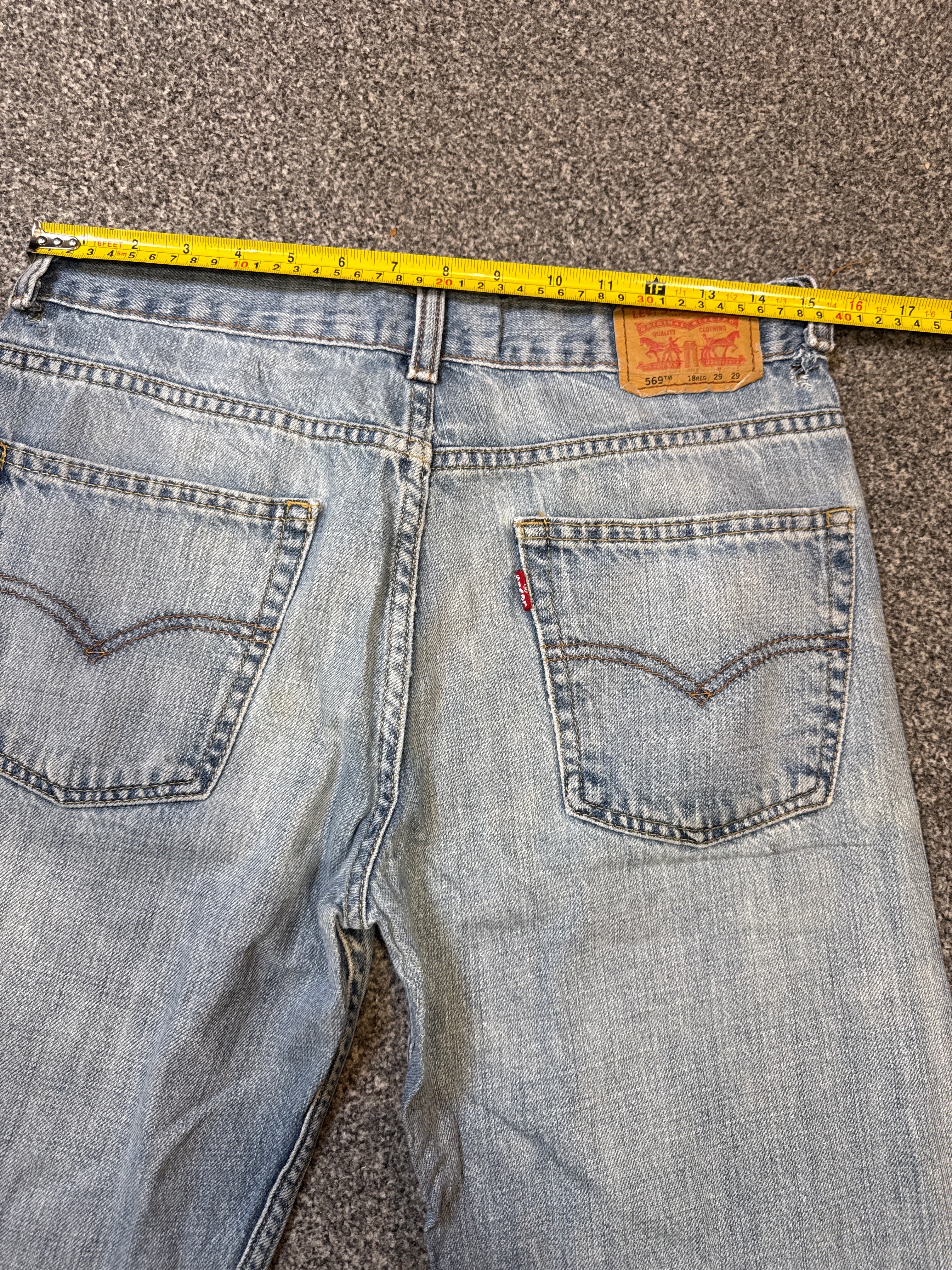 Levi’s Women’s 569 Loose Straight Blue Jeans – P440