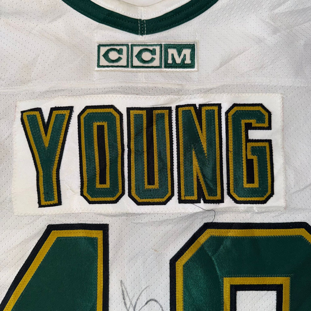 Vintage CCM Dallas Stars Steve Young #48 Autographed Jersey (Adult Large, Made in Canada)