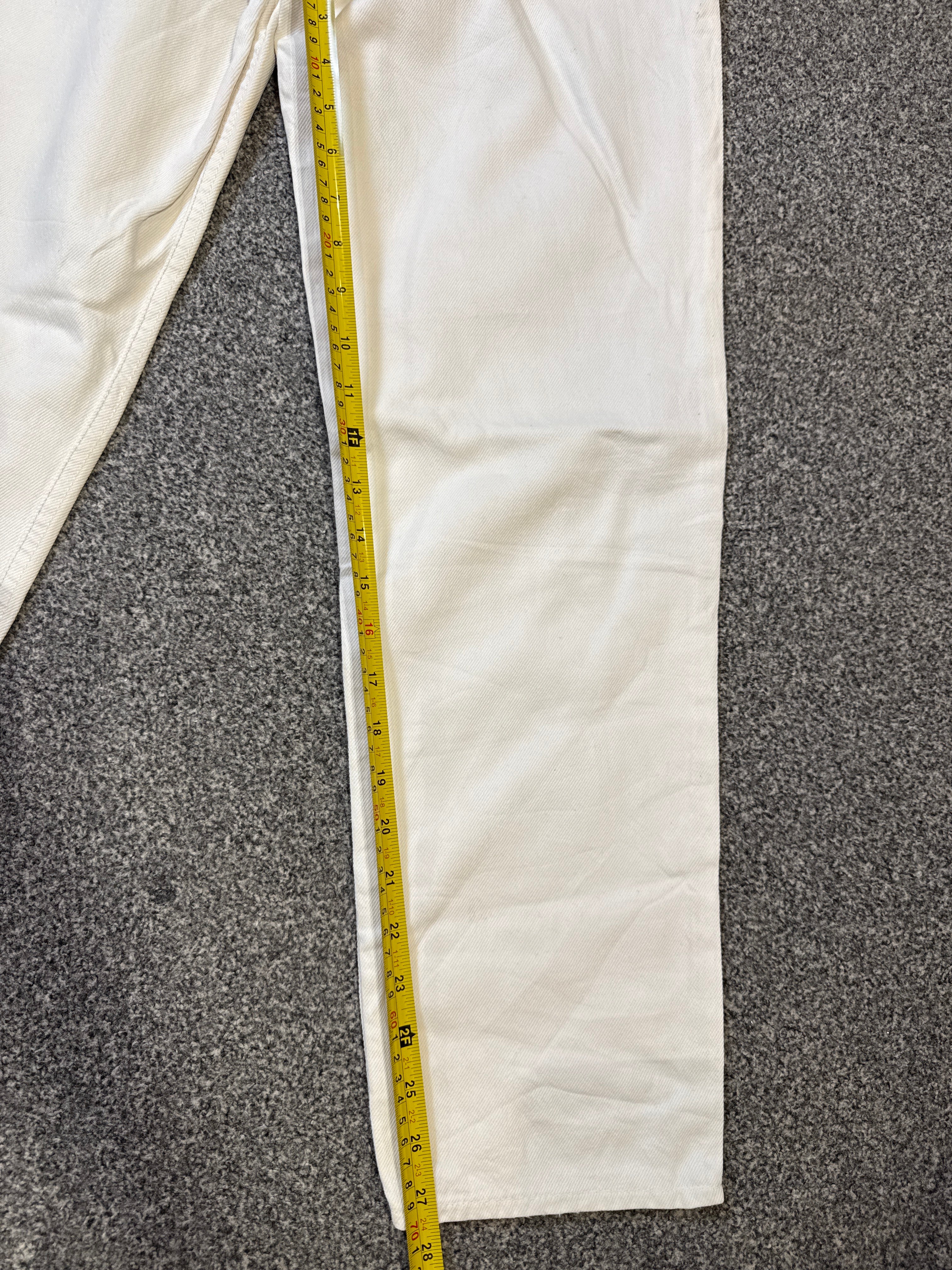 Levi’s Women’s 881 Vintage Orange Tab White High-Waisted Regular Fit Jeans – P432