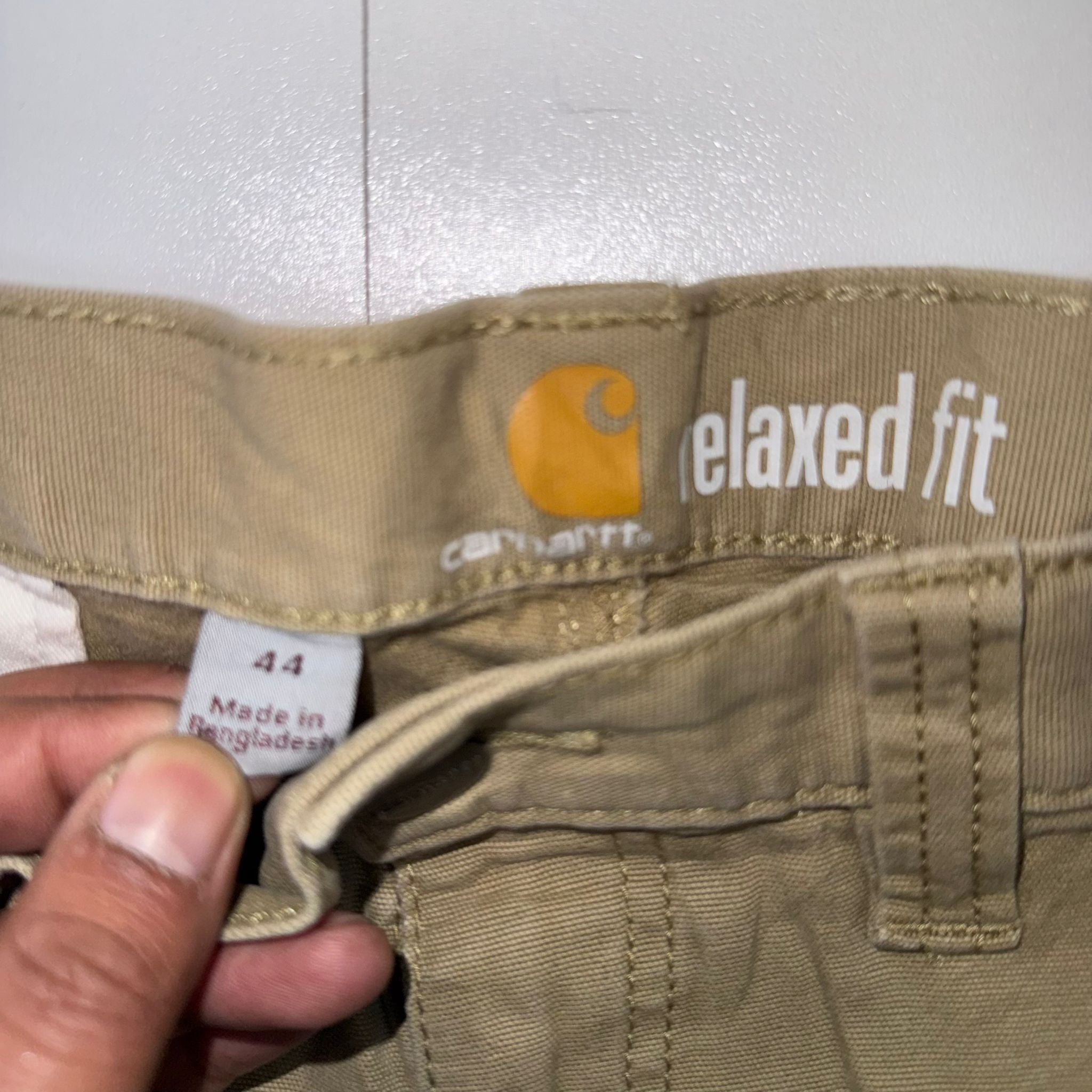 Carhartt Relaxed Fit Cargo Shorts – Khaki Beige – Size 44 Workwear Utility