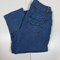 Lee Riders Jeans Womens W28 Blue Wash Cropped Straight Leg Stretch Denim