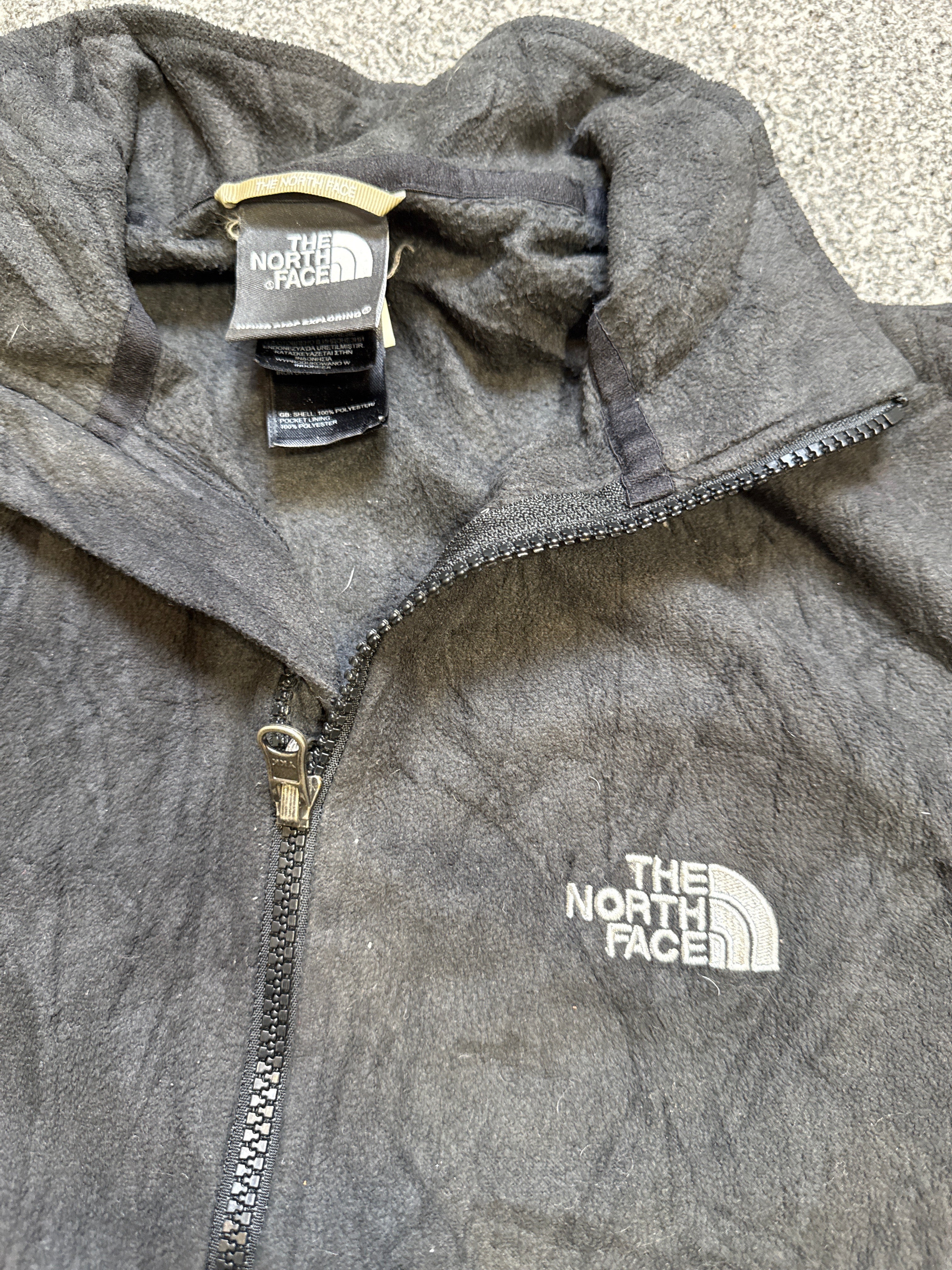 The North Face Men’s Fleece Jacket – P536