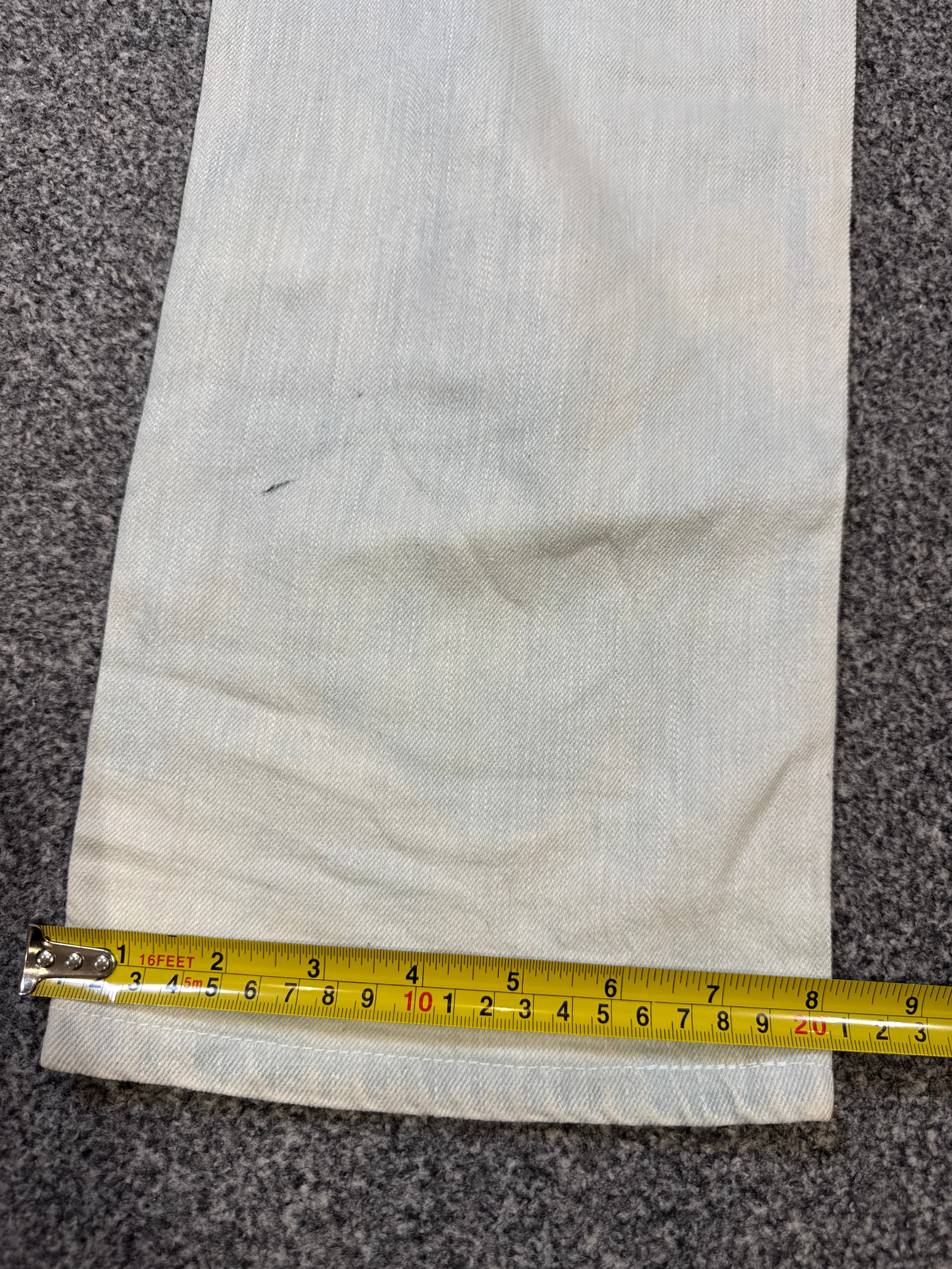 Levi’s Women’s 504 Eco Straight Fit Off-White Light Blue Jeans – P443