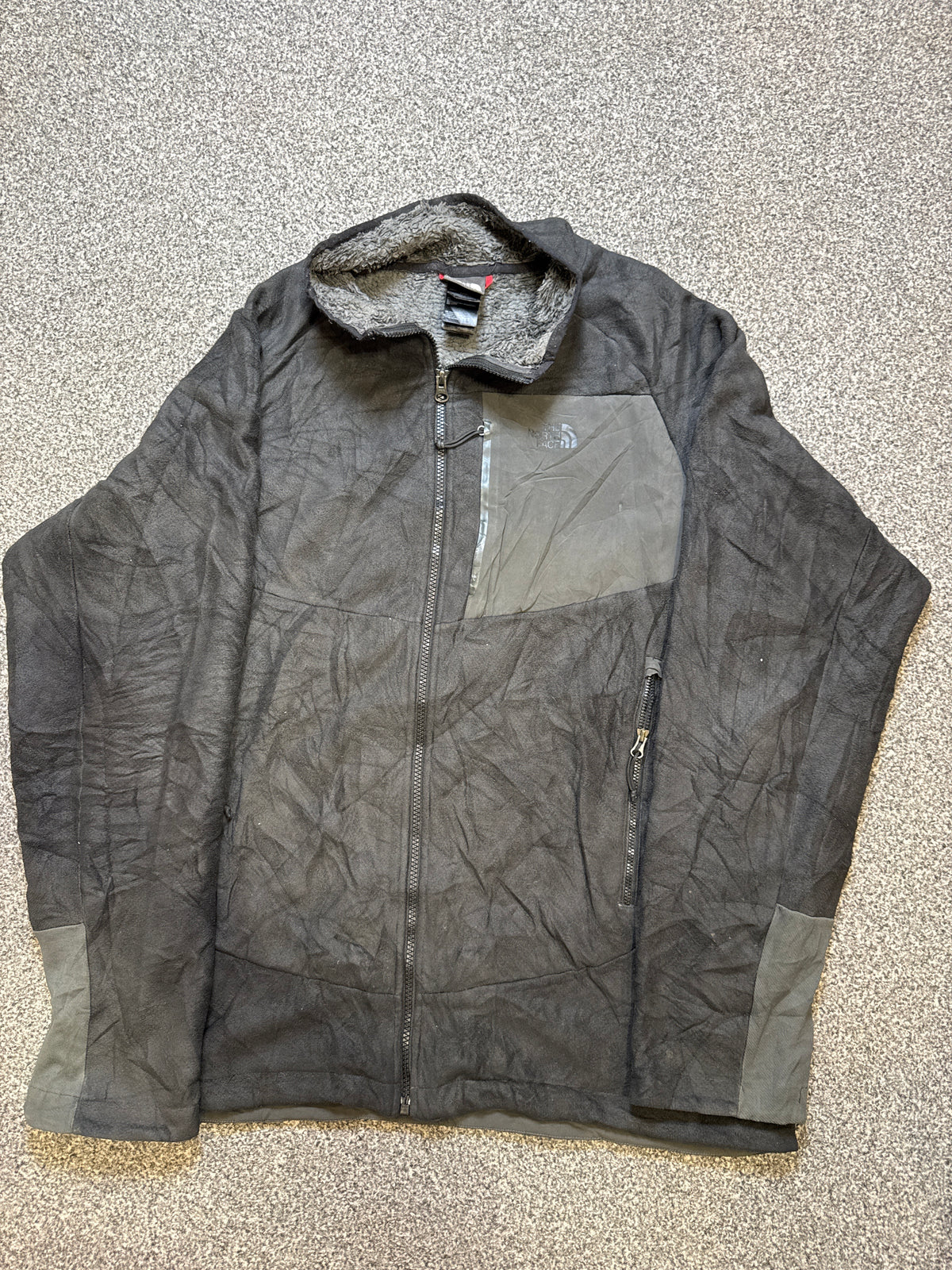 The North Face Men’s Jacket with Sherpa Interior – P542