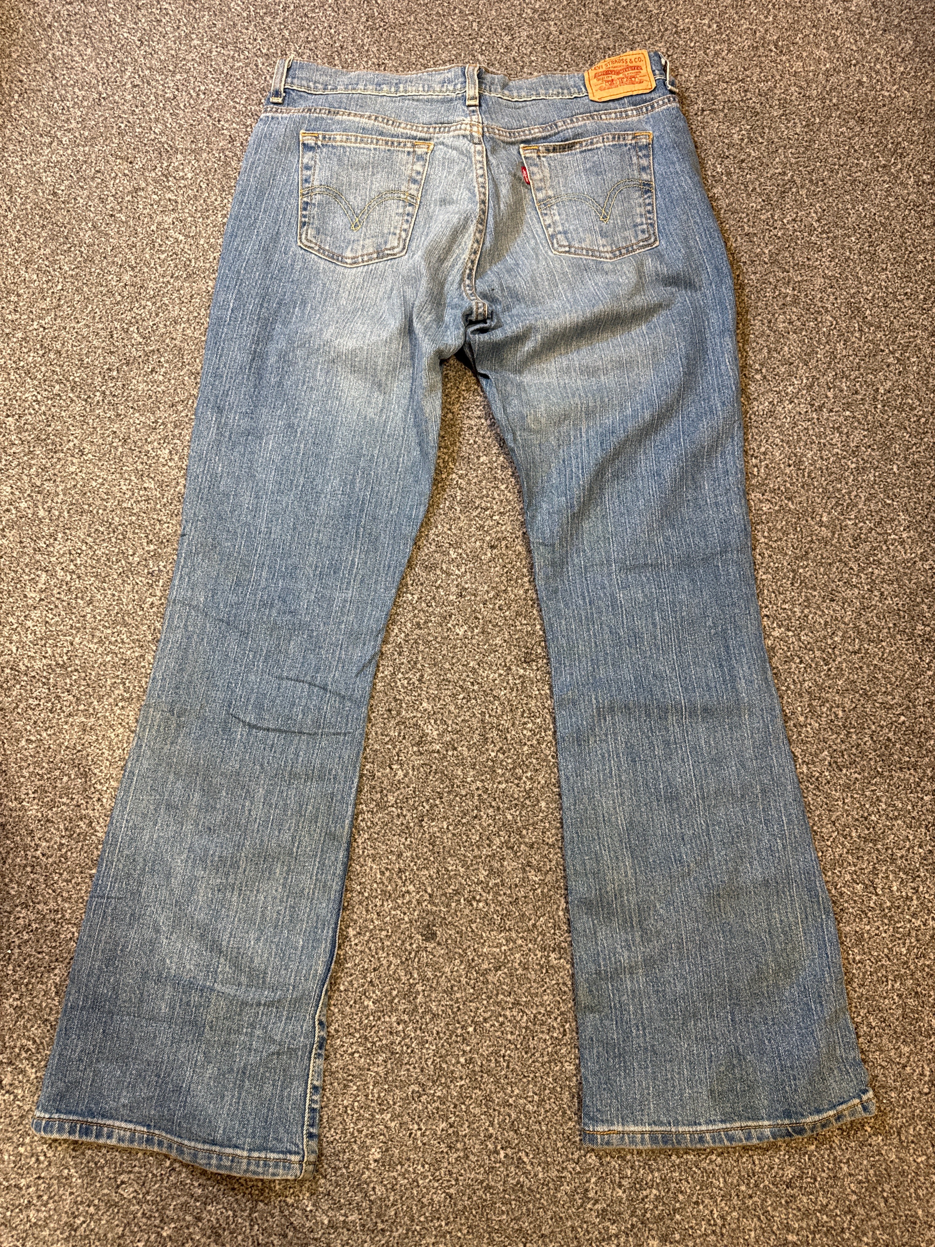 Levi’s Women’s 515 Bootcut Blue Jeans – P415