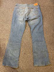 Levi’s Women’s 515 Bootcut Blue Jeans – P415