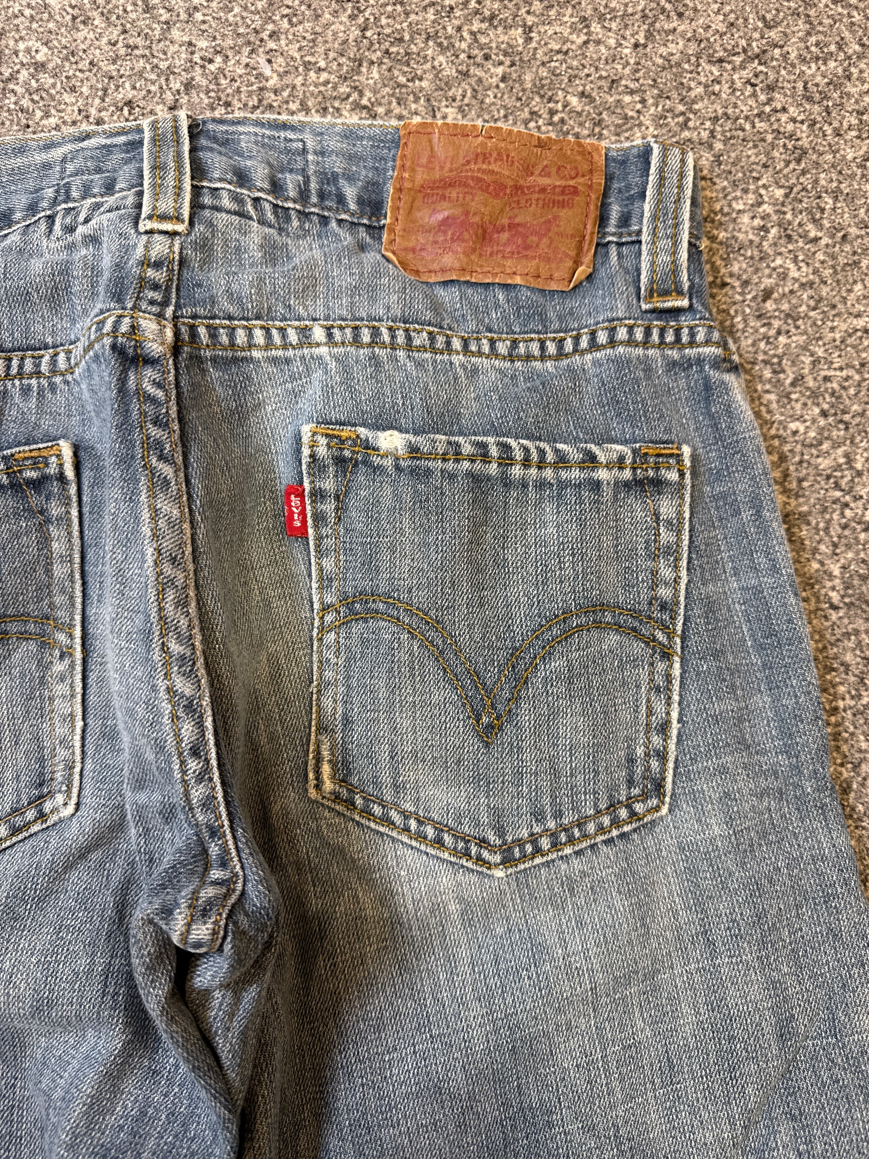 Levi’s Women’s 511 Skinny Fit Vintage Y2K Light Blue Jeans – P446