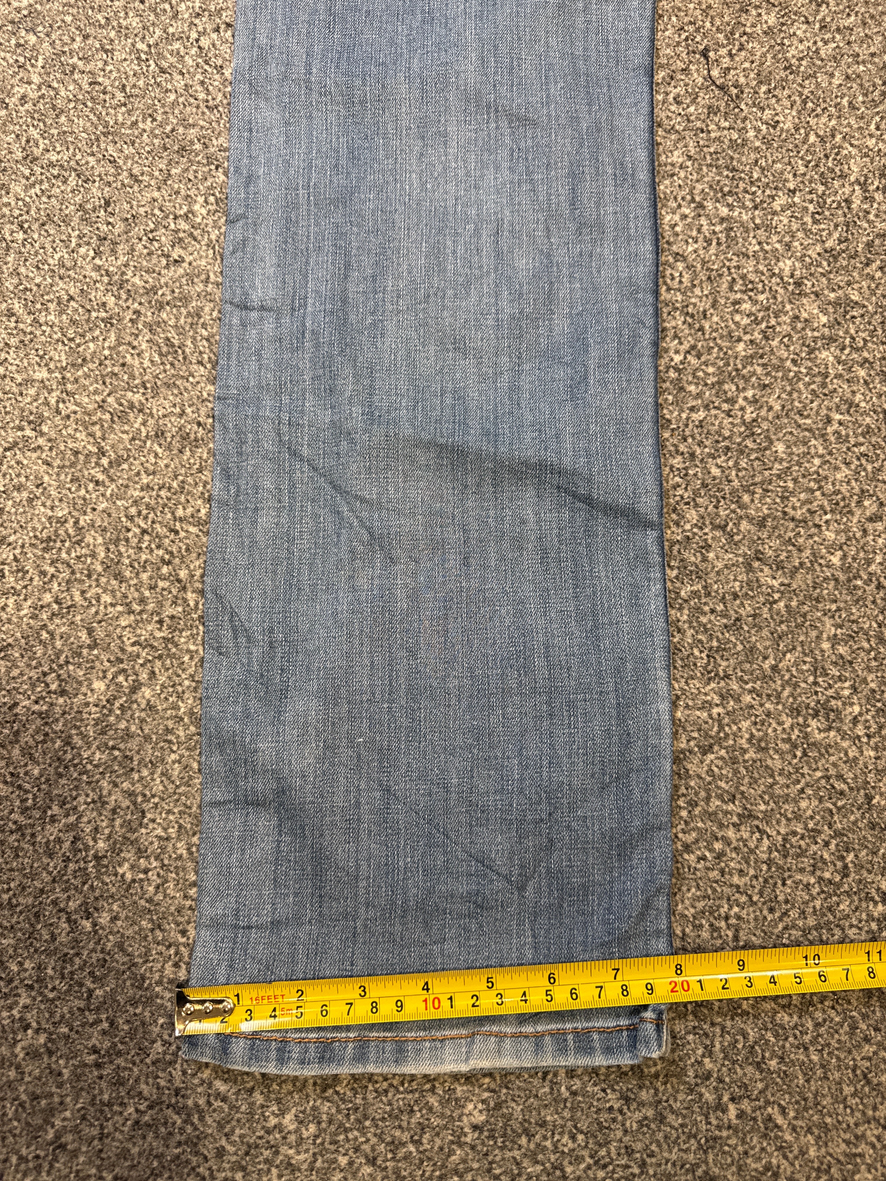 Levi’s Women’s 514 Straight Leg Light Blue Jeans – P445