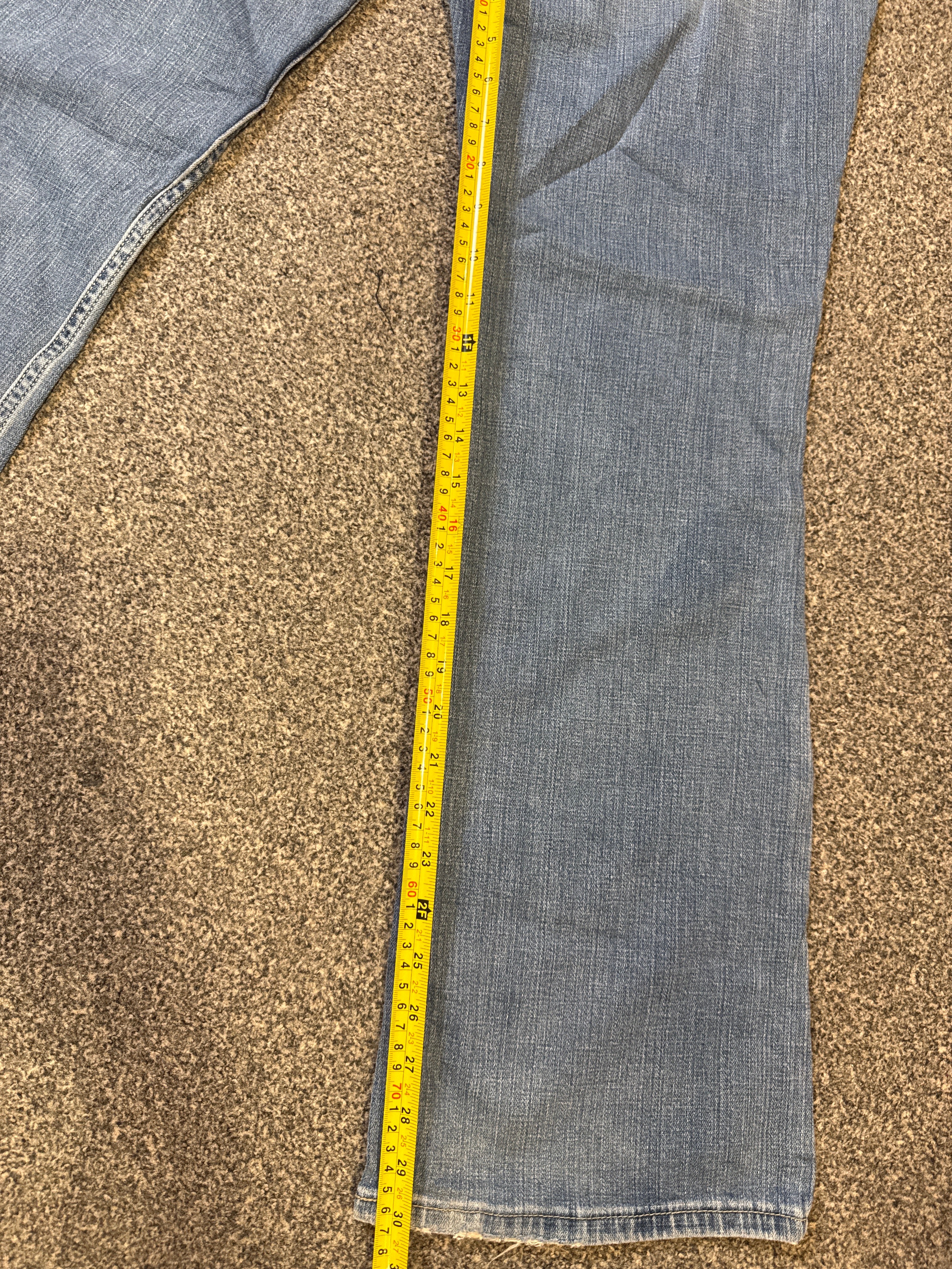 Levi’s Women’s 518 Super Low Flare Jeans with Embroidered Back – P447