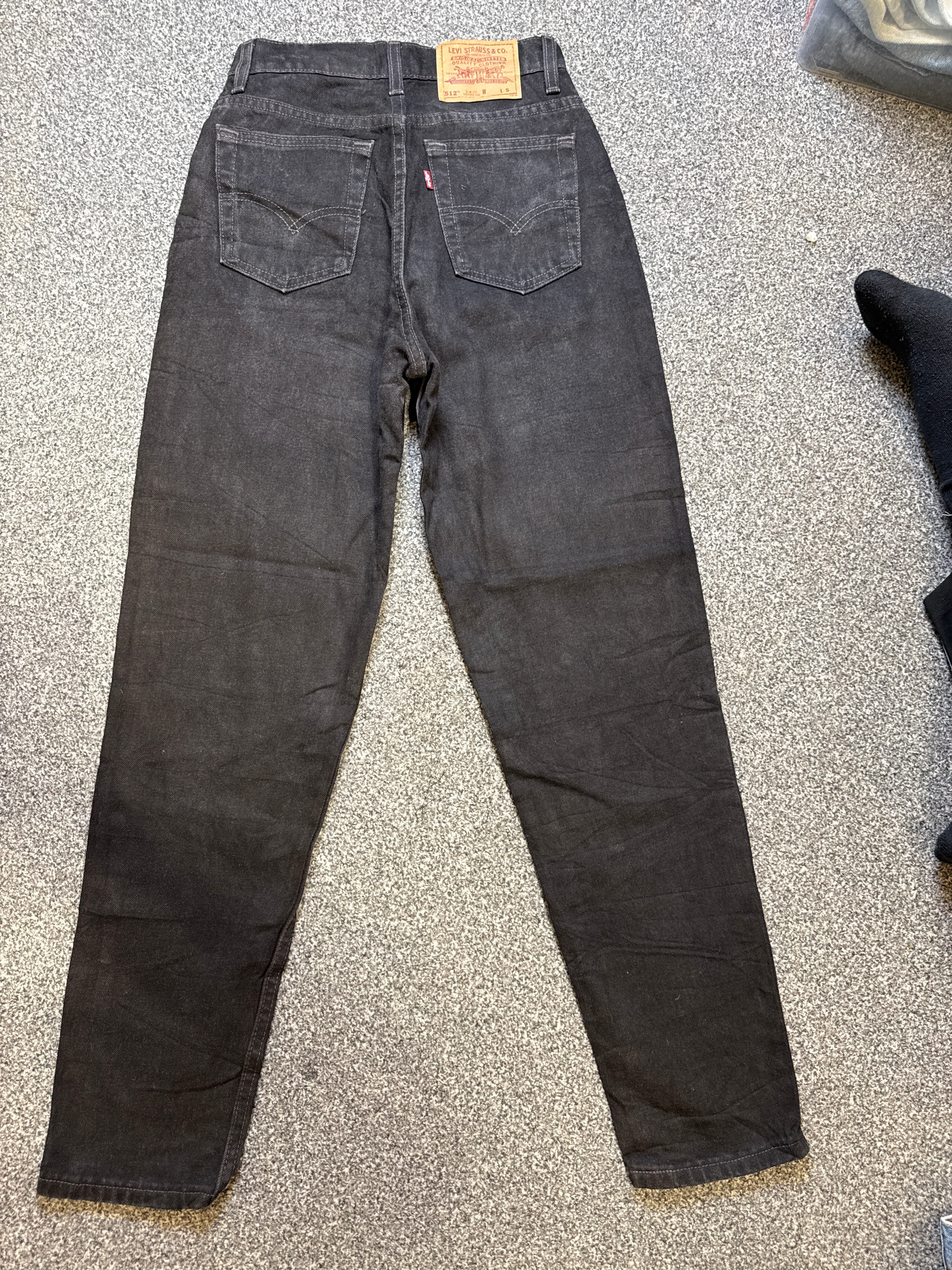 Levi’s Women’s 512 Slim Fit Tapered Leg Black Jeans – P392