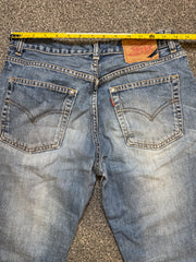 Levi’s Women’s Vintage 525 Blue Faded Bell Bottom Jeans – P398