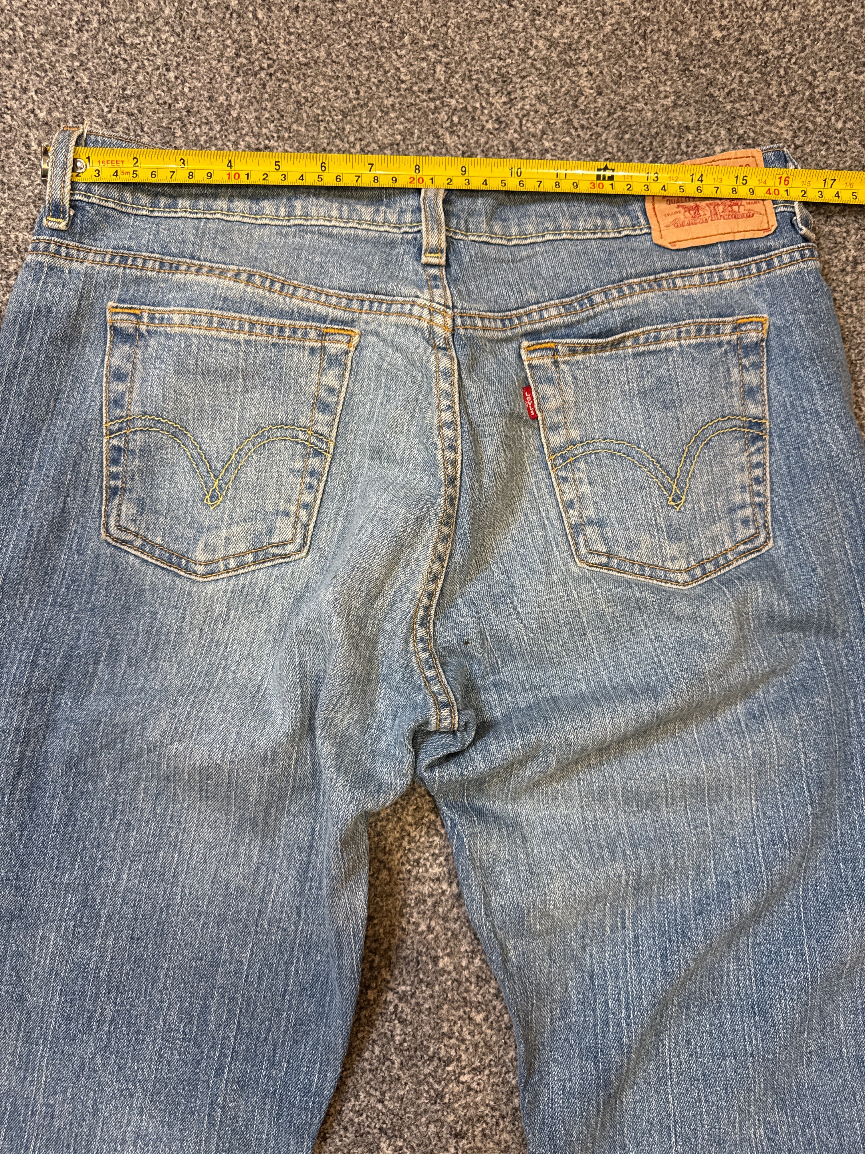 Levi’s Women’s 515 Bootcut Blue Jeans – P415