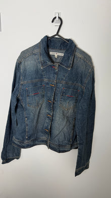  Vintage Tommy Hilfiger Denim Jacket