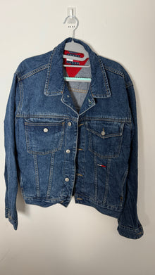  Vintage Tommy Hilfiger Blue Denim Red Constrast Trucker Jacket