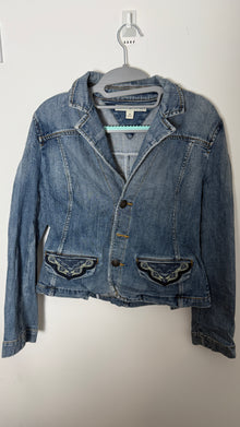  Vintage y2k Tommy Hilfiger Demin Jacket with embrodiary pockets