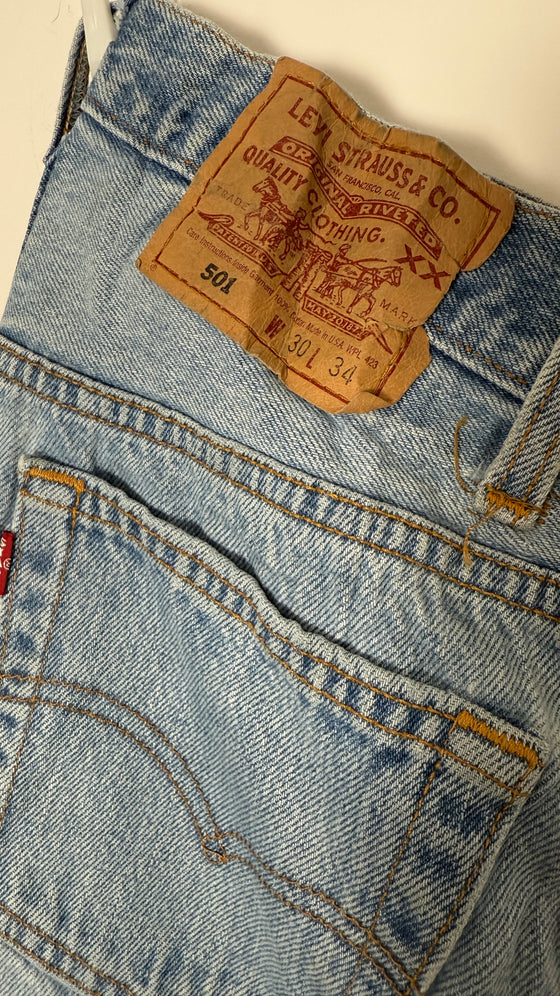 Rare Vintage Levi's 501 XX, USA Made Demin Jeans - W30 L34