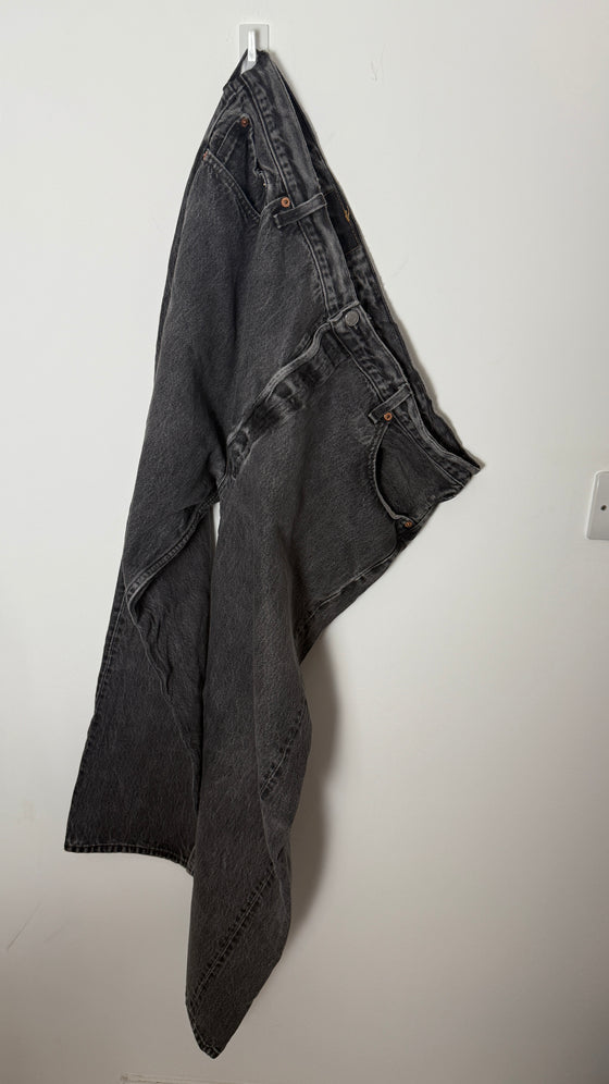 Rare Vintage Levi's 501 XX, USA Made, Demin Jeans - W42 L30