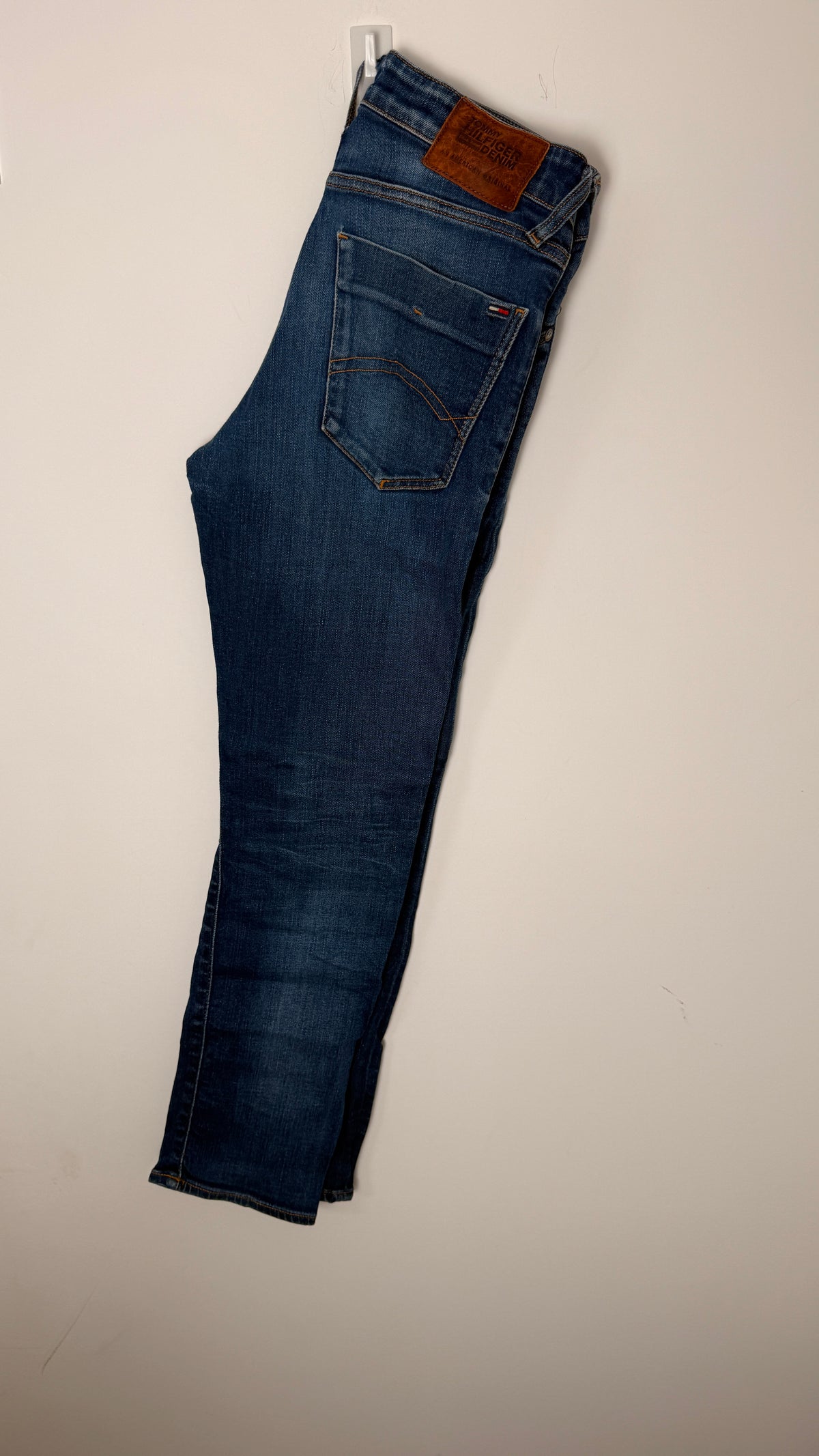 Tommy Hilfiger Blue Fade Jeans