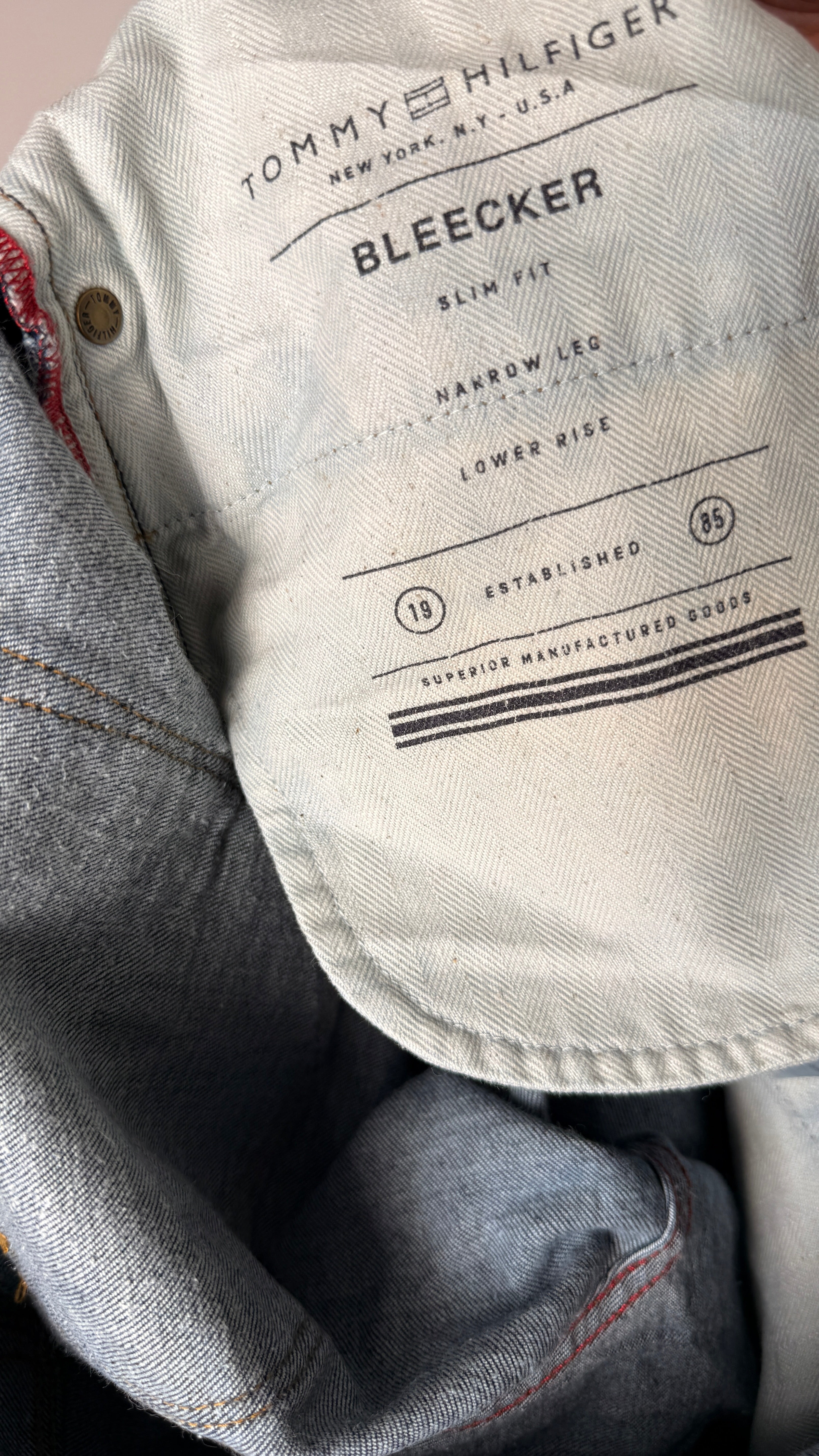 Tommy Hilfiger Women’s Bleecker Stretch Slim Fit Blue Jeans – P384