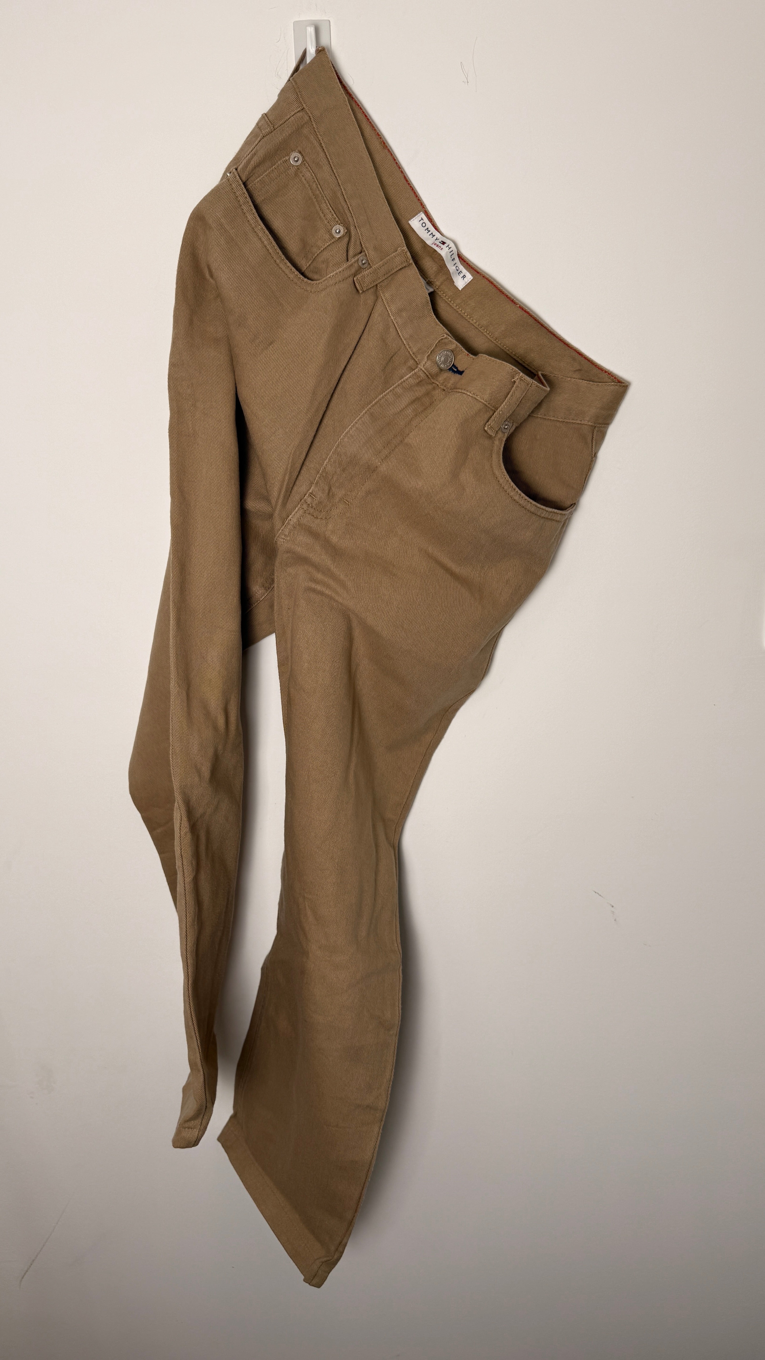 Tommy Hilfiger Women’s Camel Jeans – P385