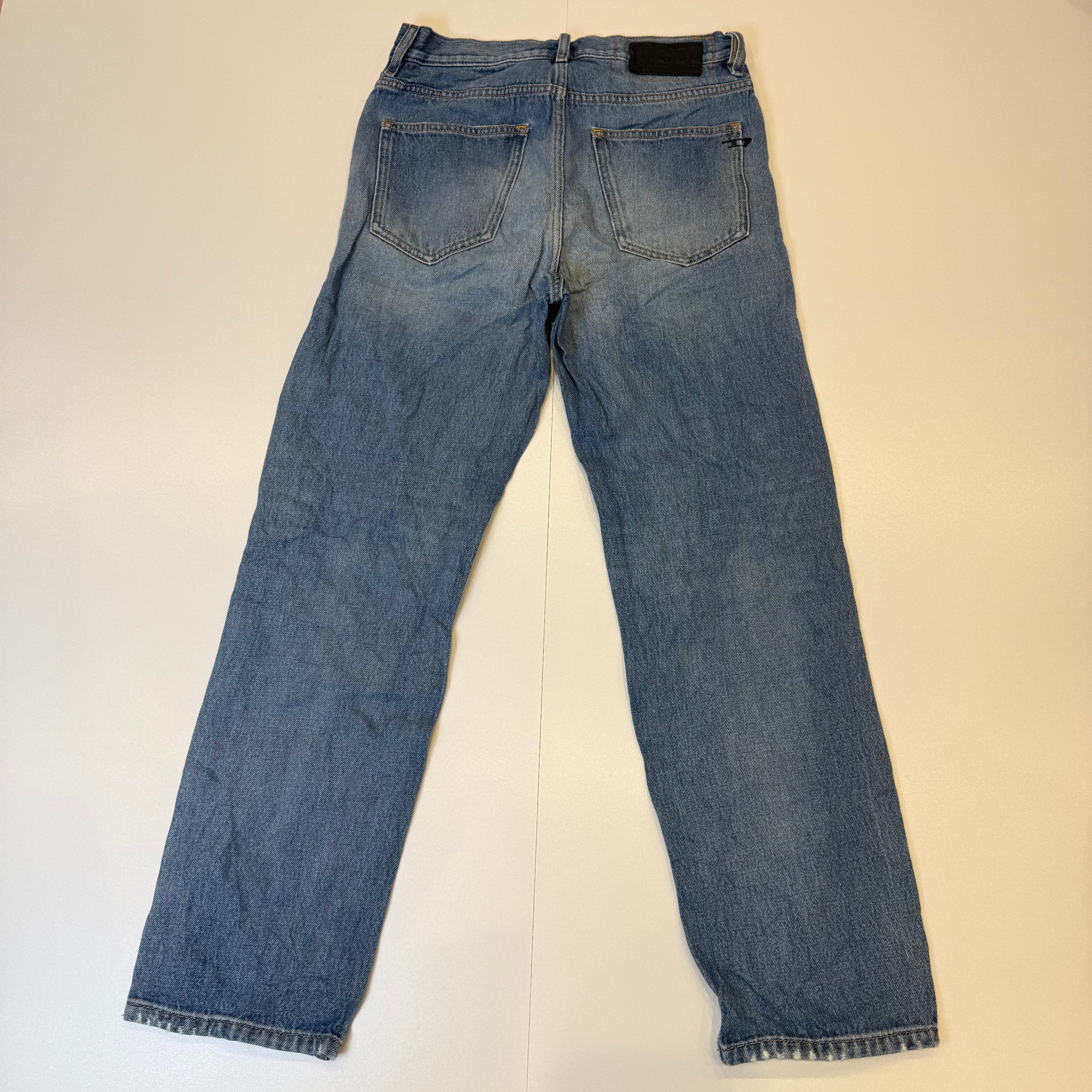 Diesel D-Fining Straight Leg Jeans