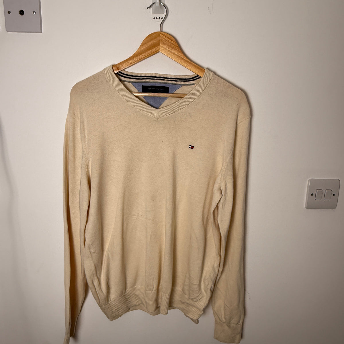 Tommy Hilfiger 100% Cotton Cream V-Neck Jumper