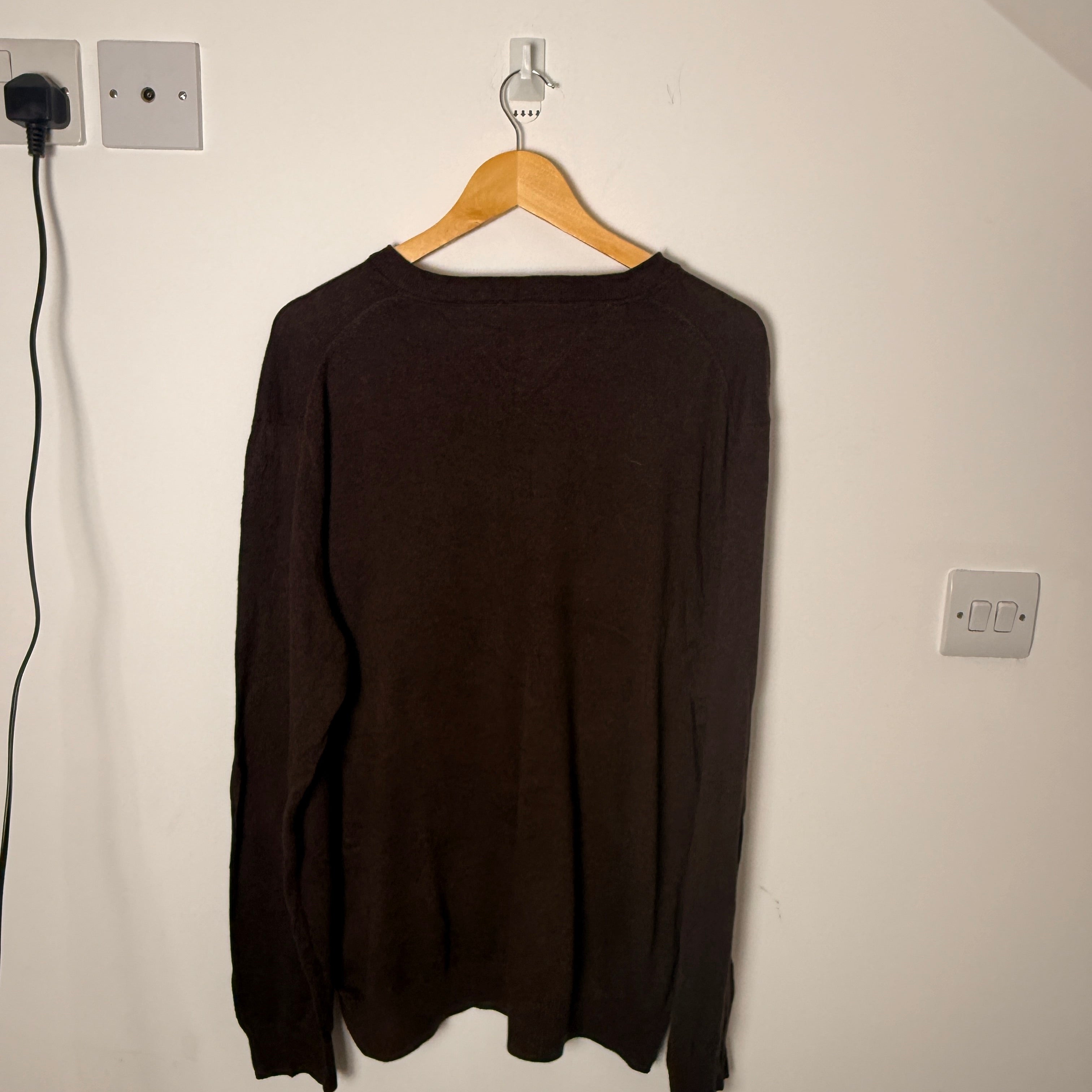 Tommy Hilfiger Cotton Chocolate Brown V-Neck Jumper