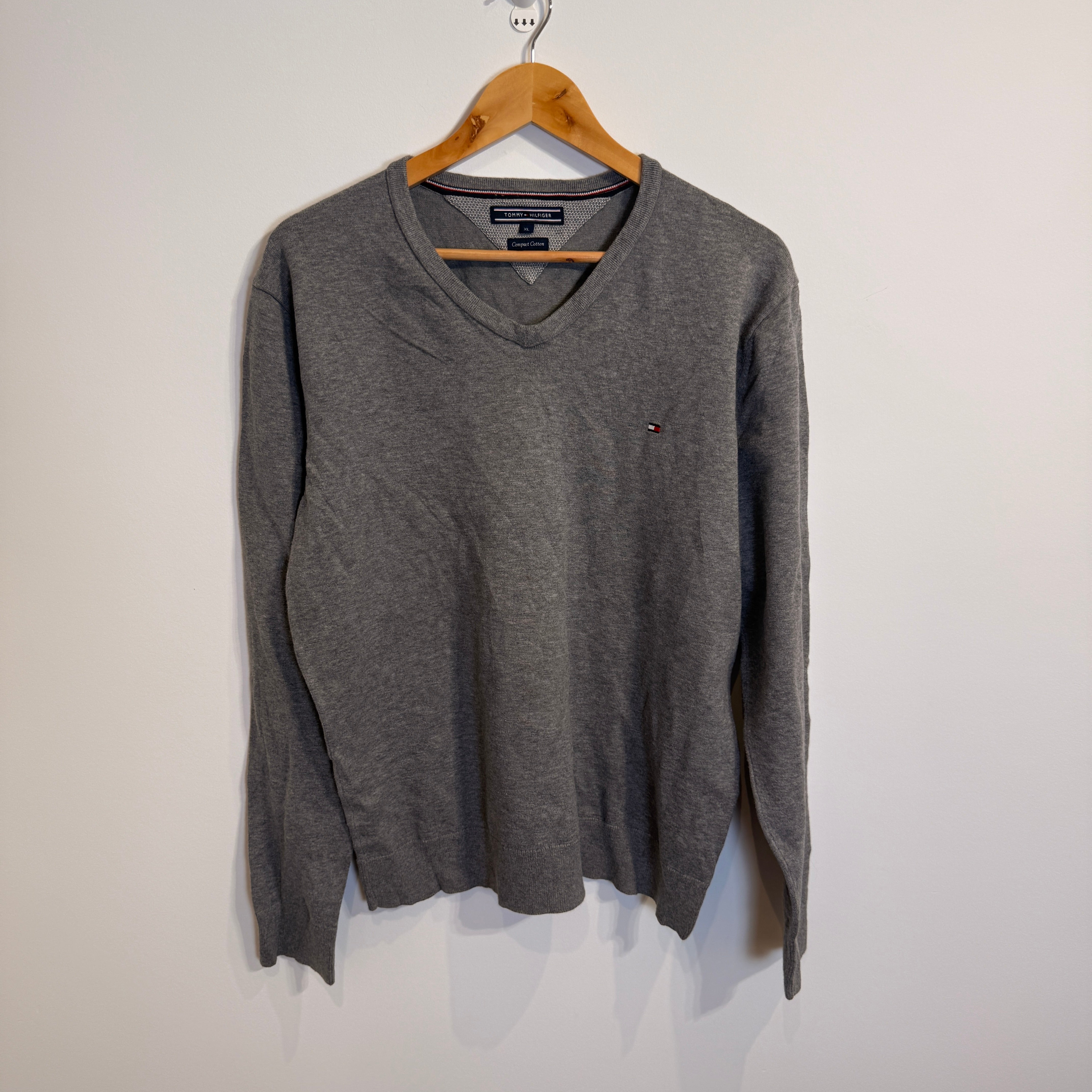 Tommy Hilfiger Compact Cotton Grey V-Neck Jumper