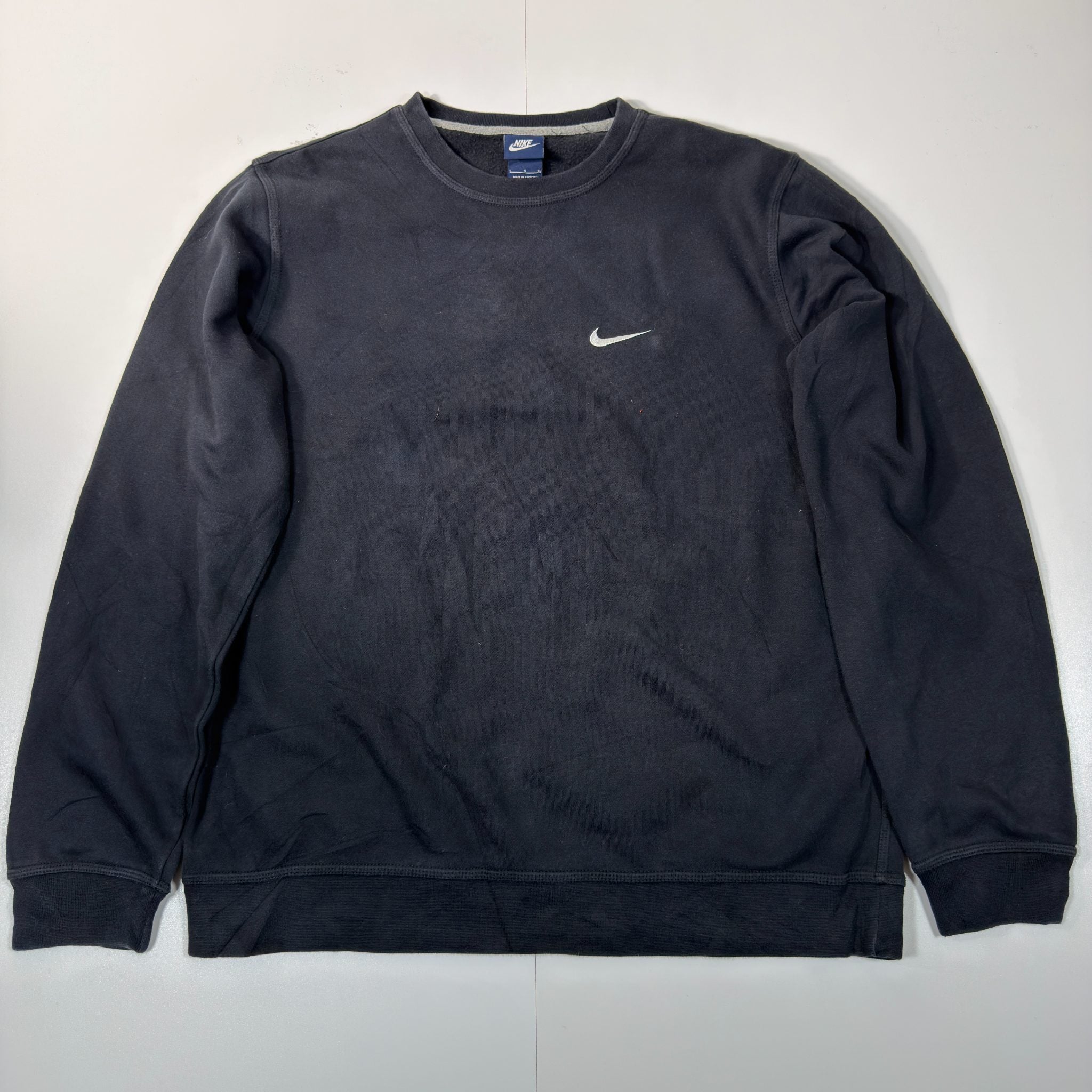 Nike black crewneck sweatshirt