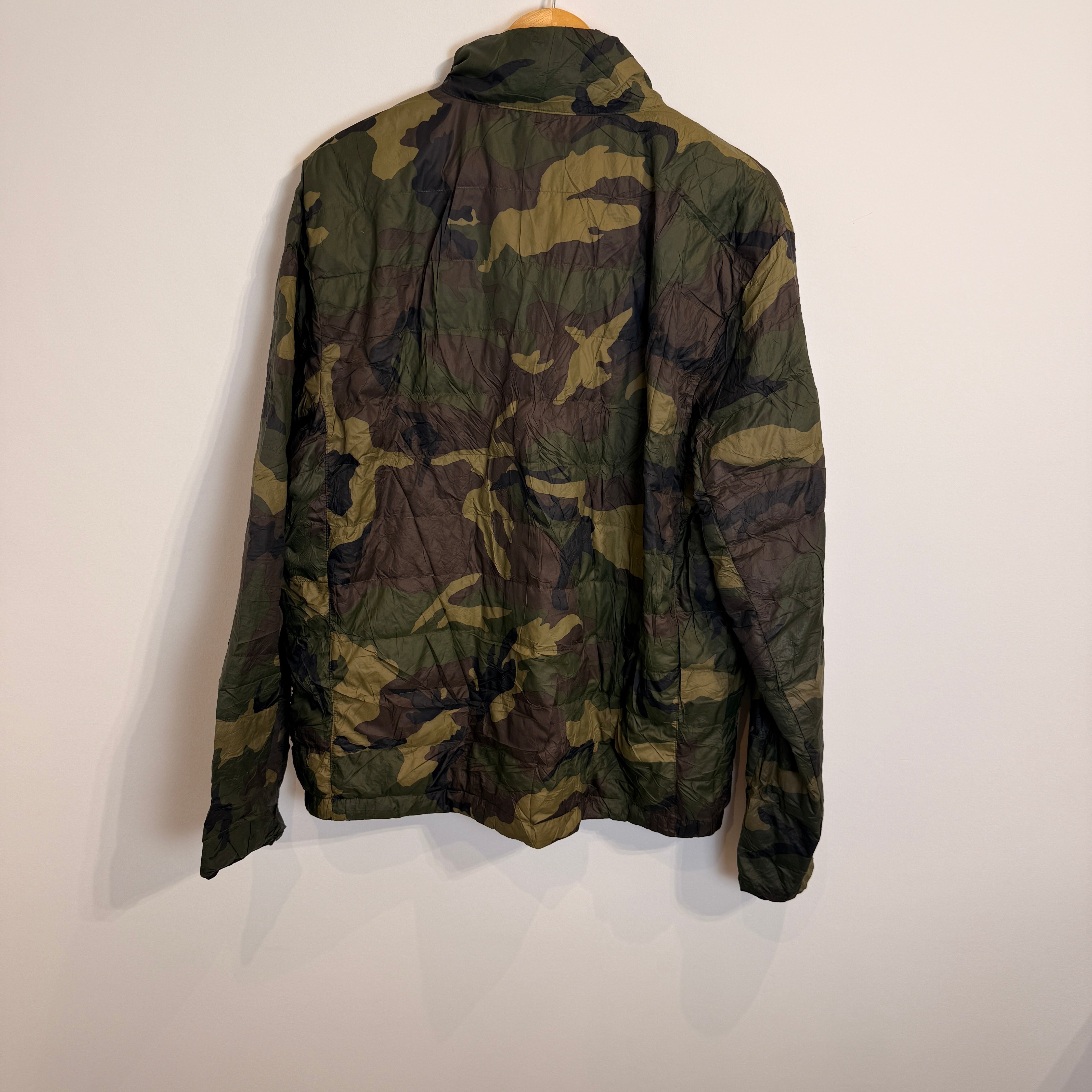 Polo Ralph Lauren Men’s Camo Print Puffer Jacket – P559