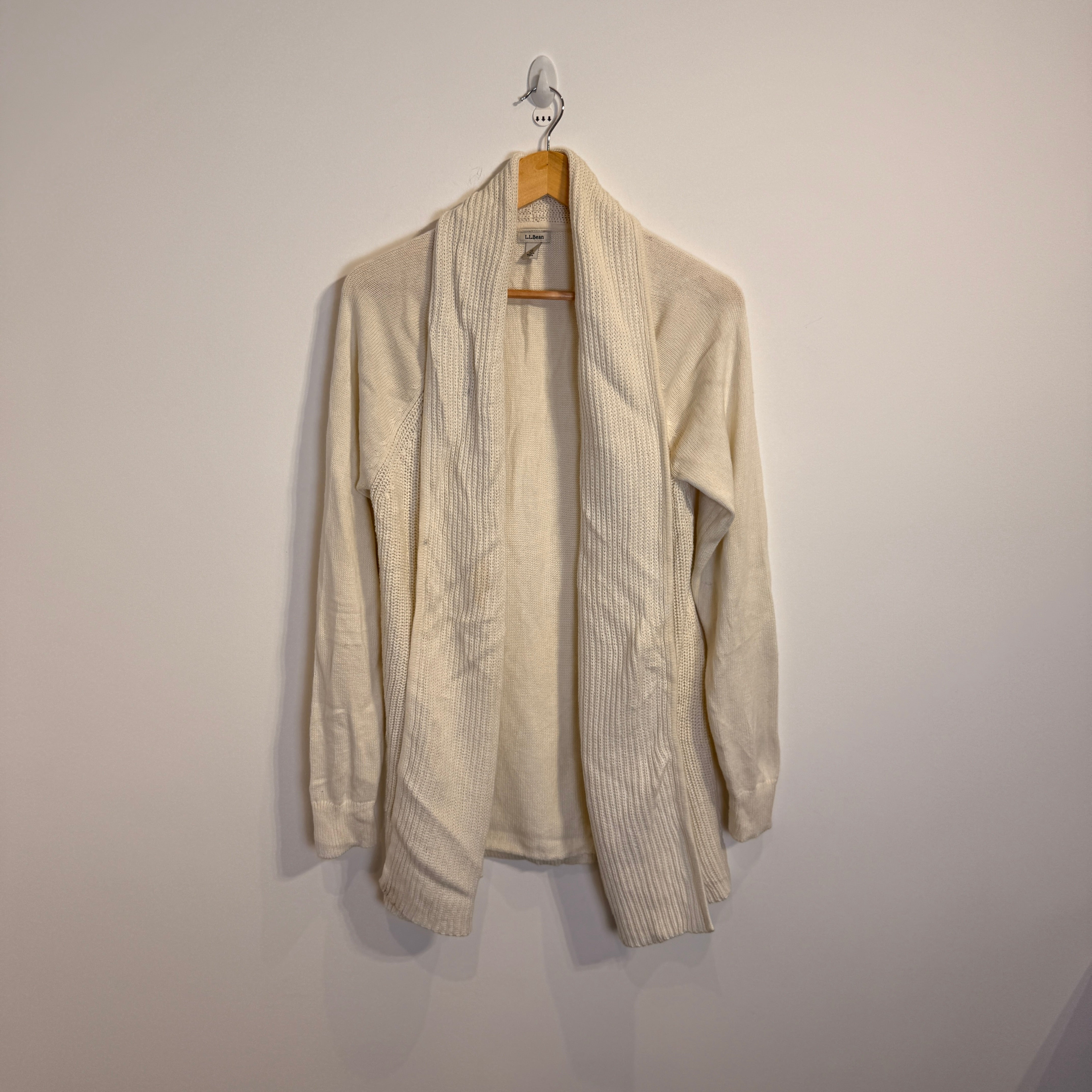 L.L. Bean Women’s Knitted Cardigan – P627