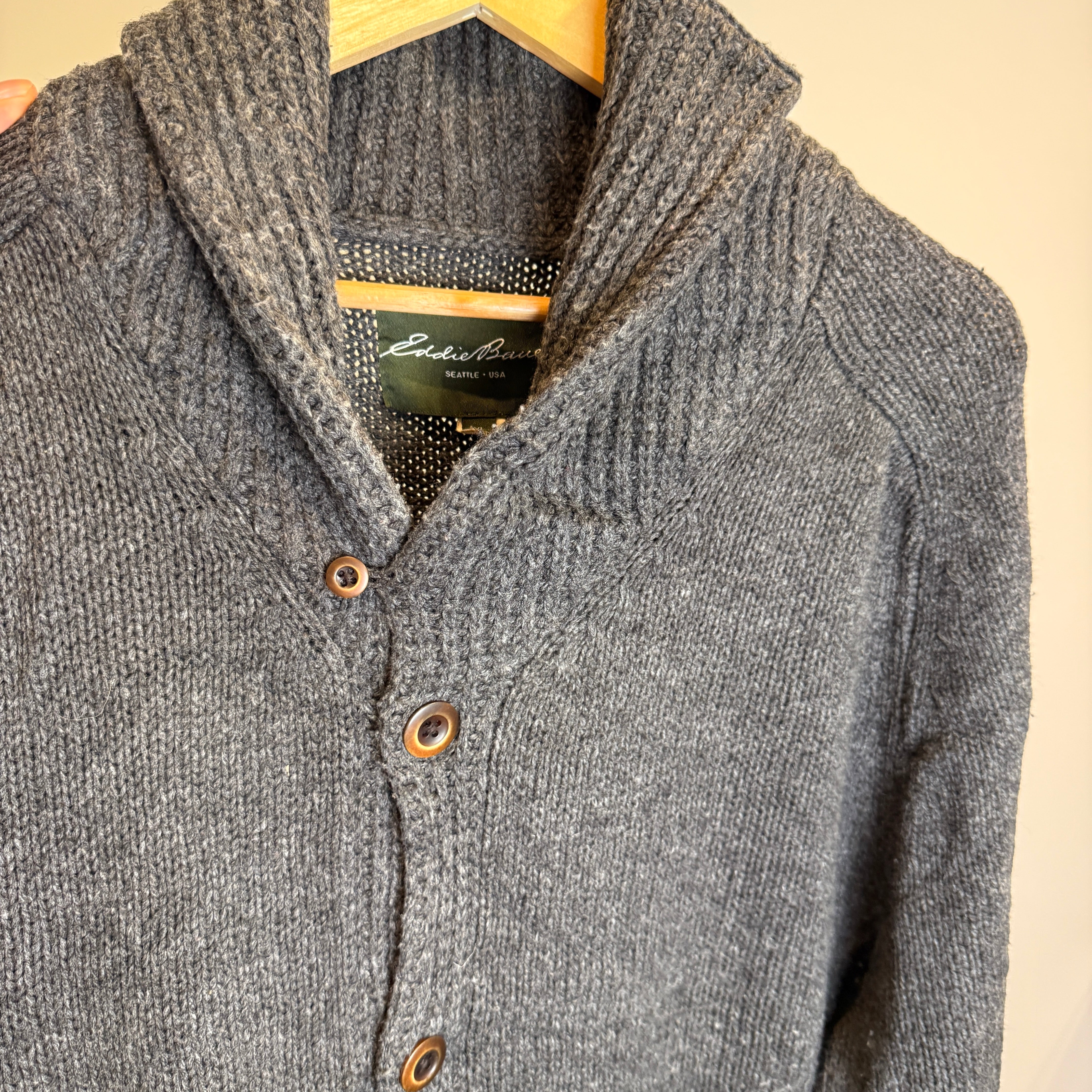 Eddie Bauer Men’s Wool Blend Cardigan – P630